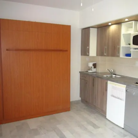 Au Soleil A 25m2 Avec Balcon Apartment *